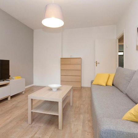 Rr Apartment Pula Buitenkant foto